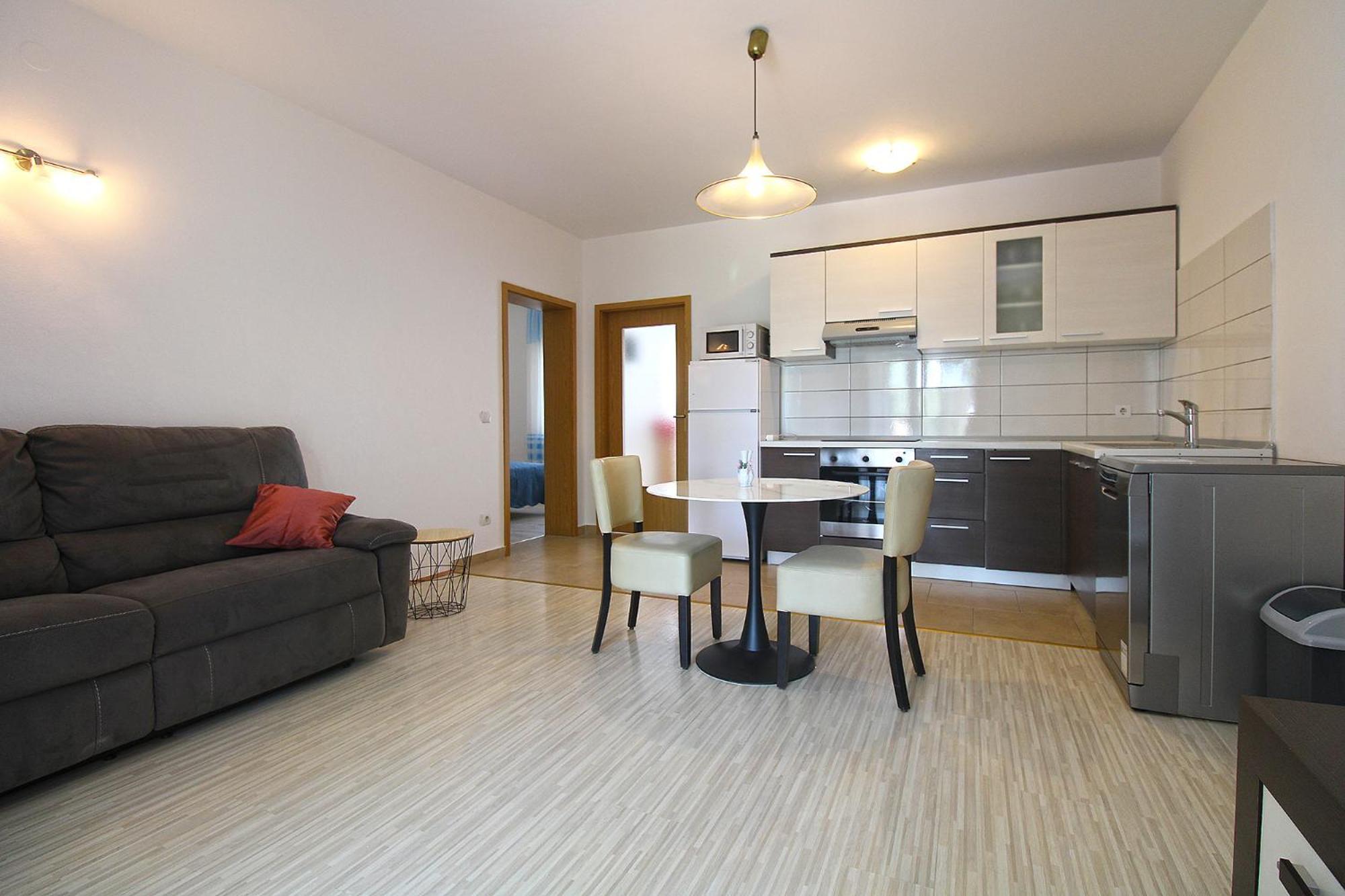 Florinda 2091 Apartment